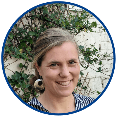 Photo ofDr Anna Bull