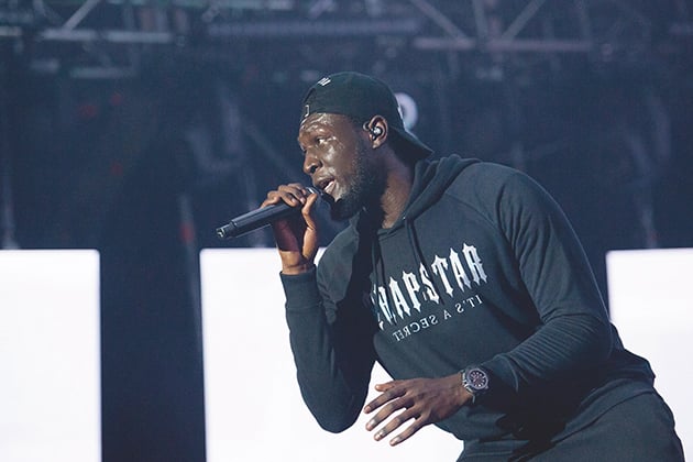 Stormzy performing on stage © RMV / Shutterstock